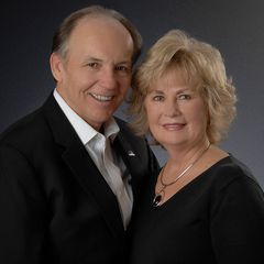 Ed and Janie Andrews – Brokers/Owners
